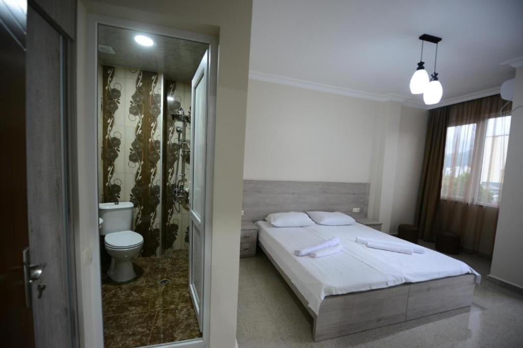 Nana'S Hotel Tchaikovsky Street 34 Батуми Экстерьер фото